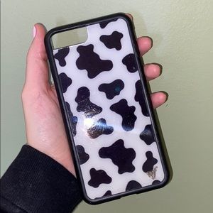 Wildflower Case: Moo Moo for 6/7/8+